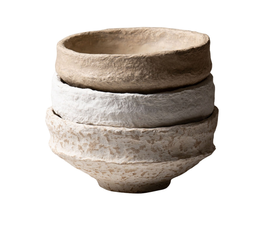 Handmade papier-mâché bowl with wide rim in natural stone finish